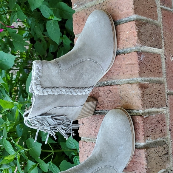 Leather side zip booties- sz. 9.5 - Picture 3 of 9
